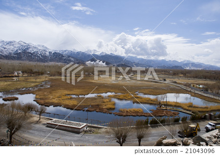 top view of lake in Leh 21043096