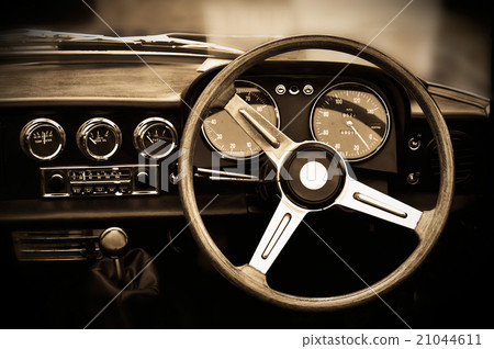 Vintage car dashboard 21044611