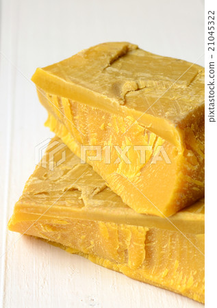 Beeswax Beeswax 21045322