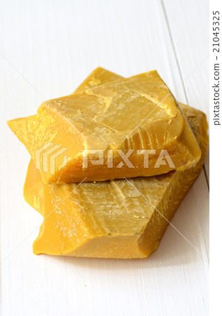 Beeswax 21045325
