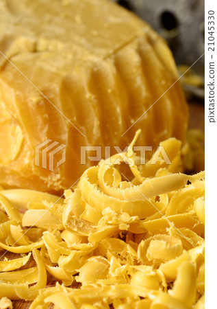 Beeswax Beeswax 21045330