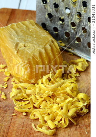 Beeswax Beeswax 21045331