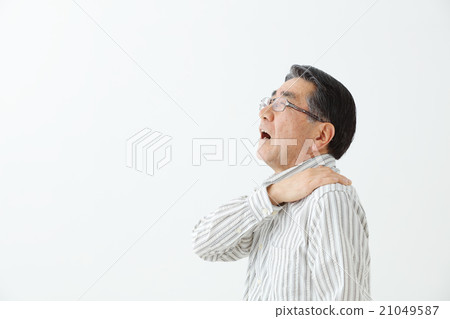 Stiff shoulder / senior male Stiff shoulder / senior male 21049587