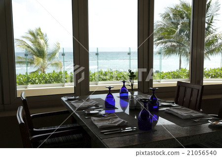 French restaurant table French restaurant table 21056540