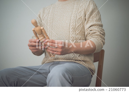 畫娃娃和男人 21060773