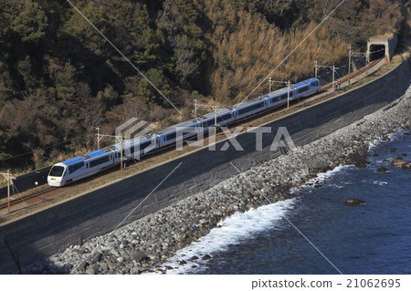 Alpha · Resort 21 commemorative painting going along the coast 21062695