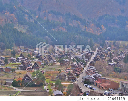 aerial view of Shirakawa-go, Gifu, Japan. aerial view of Shirakawa-go, Gifu, Japan. 21065119