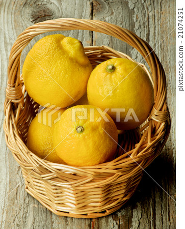 Lemons in Basket Lemons in Basket 21074251