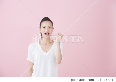 T-shirt women (Guts pose) T-shirt women (Guts pose) 21075284