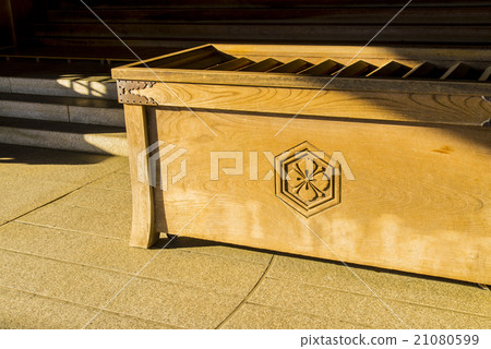 Izumo shrine saisen box 21080599