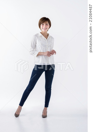 二十多歲的女性 21084487