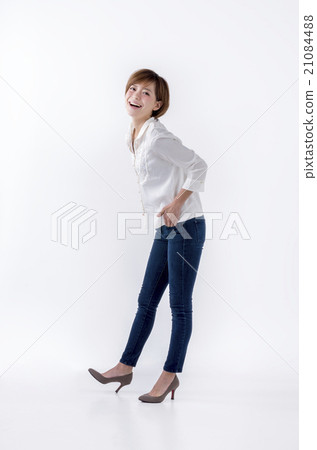 二十多歲的女性 21084488