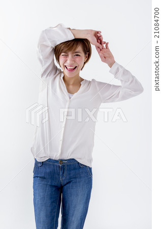 二十多歲的女性 二十多歲的女性 21084700