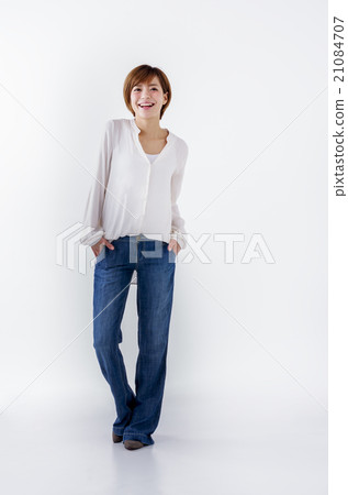 二十多歲的女性 21084707