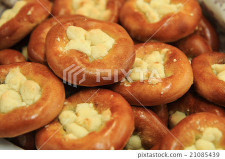 czech poppy apple cakes 21085439