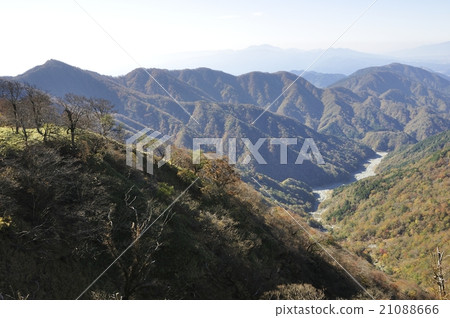 View of Tonodake and Nabe mountain ridge 21088666