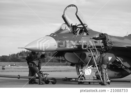 F-2 Fighter F-2 Fighter 21088733
