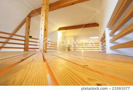 Model House attic 21091077