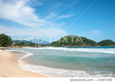 Beach in Trinidade, Paraty, Brazil Beach in Trinidade, Paraty, Brazil 21093390