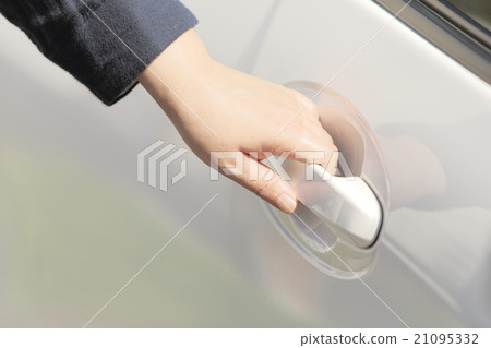 打開車門 21095332