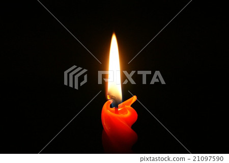 Candle light 21097590