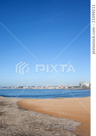 Beach in Portugal 21099211