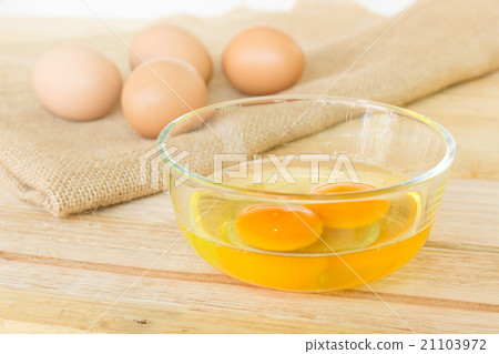 Eggs 21103972