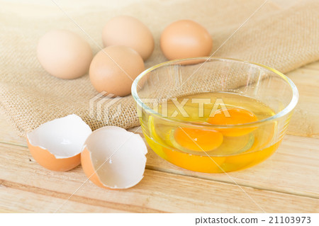 Eggs 21103973