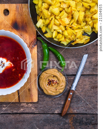 healthy beetroot soup 21104955
