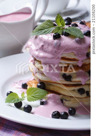 delicious hot Pancake with blueberries, mint 21108200