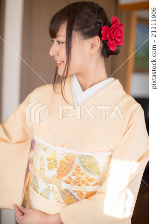 和服 裝配 女生 21111906