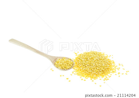 Close up peeled split mung bean isolated on white Close up peeled split mung bean isolated on white 21114204