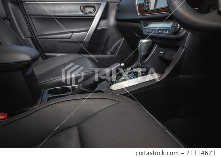 Detail of new modern car interior 21114671