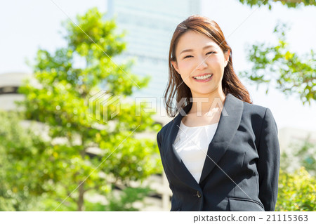 Smiley female business Smiley female business 21115363