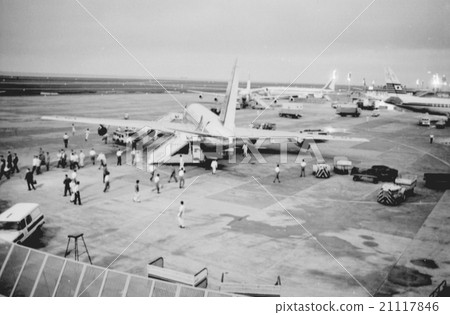昭和的羽田機場停機坪 21117846