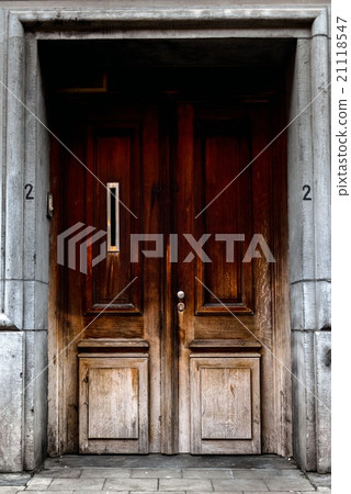 Unique door closeup Unique door closeup 21118547