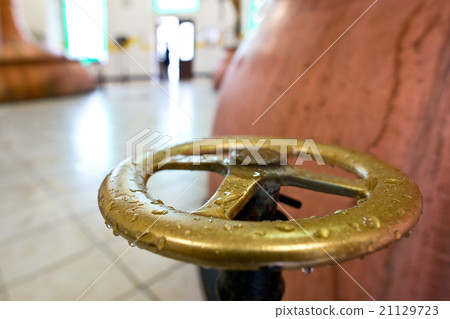 closing valve in the brewery 21129723