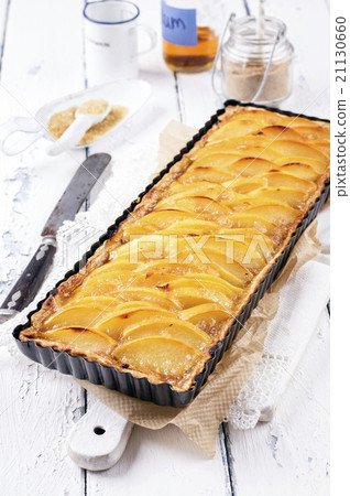 Quince Tart 21130660