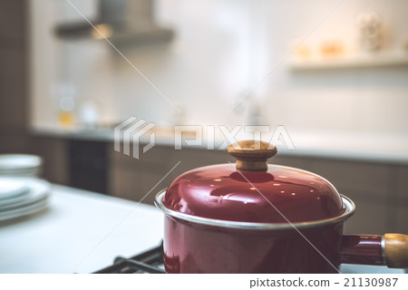 A kitchen 21130987