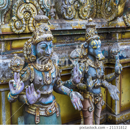 Seetha Amman Hindu temple, Sri Lanka 21131812