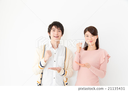 Couples to convince 21135431