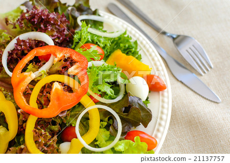 Close up of fresh salad on sackcloth 21137757