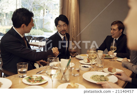 商務人士共進午餐 21140457