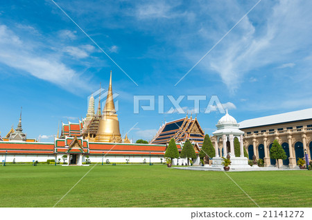 Wat Phra Kaew Wat Phra Kaew 21141272