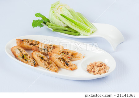 Fried Spicy Minced Meat Salad Fried Spicy Minced Meat Salad 21141365
