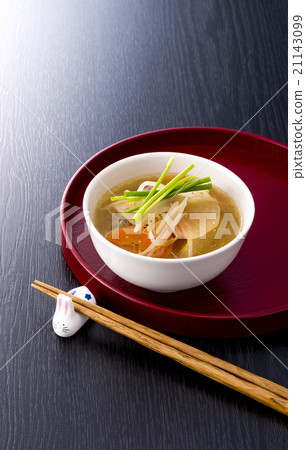 Miso soup with pork and vegetables Miso soup with pork and vegetables 21143099