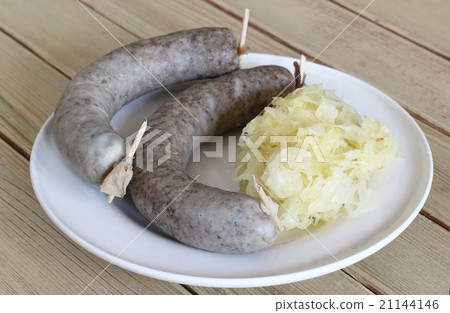 Sausage with sauerkraut 21144146