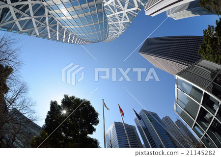 Shinjuku High-rise Building Street on a sunny day 21145282