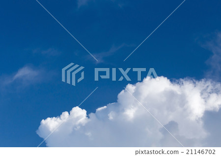 cloud on clear blue sky cloud on clear blue sky 21146702