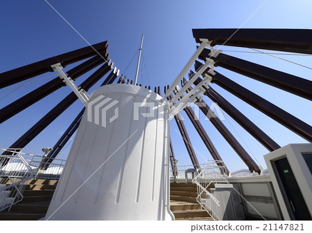 New observatory of Crane Park New observatory of Crane Park 21147821